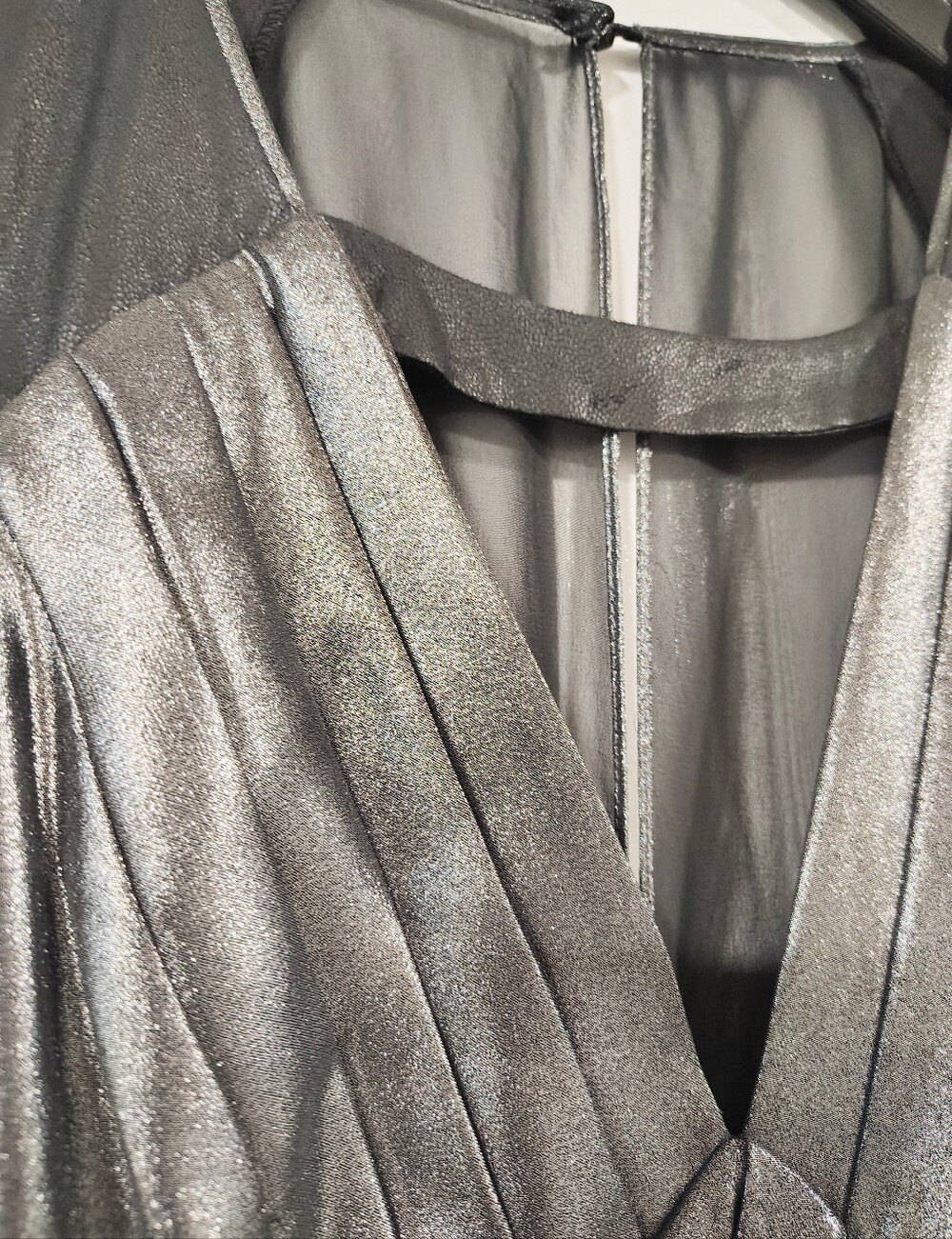 NWT BCBGeneration Metallic Silver & Black Maxi Dress Plunge V-Neck Women's Small - Picture 9 of 12